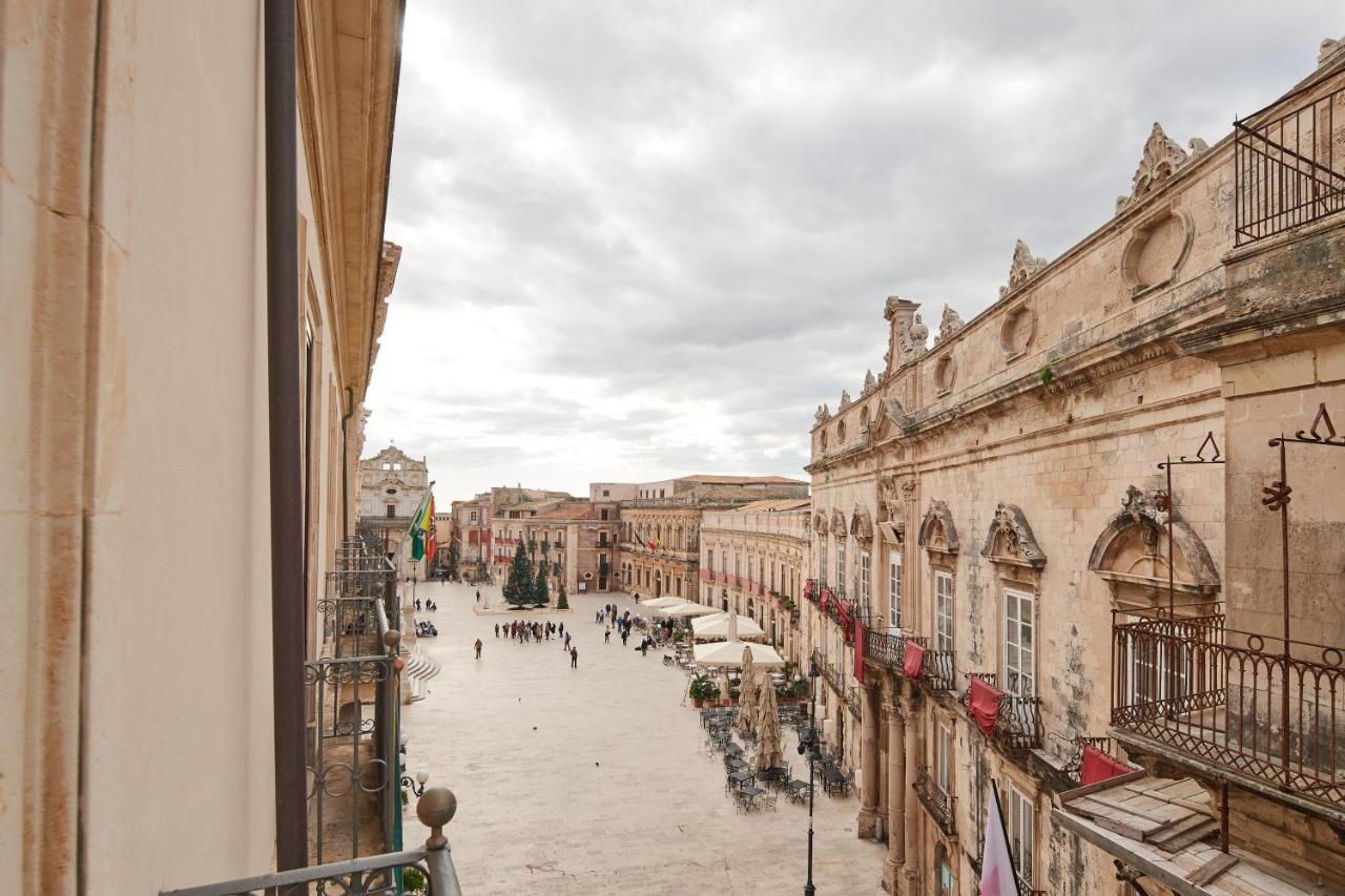Galleria Del Duomo Bed & Breakfast Syracuse Exterior photo